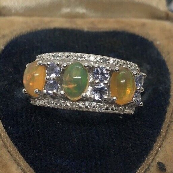 Vintage Tanzanite and Opal Sterling Silver Ring 925 Size 5 - Picture 3 of 8